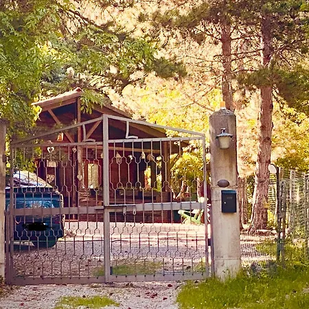 Casa Nel Bosco Alpehytte *