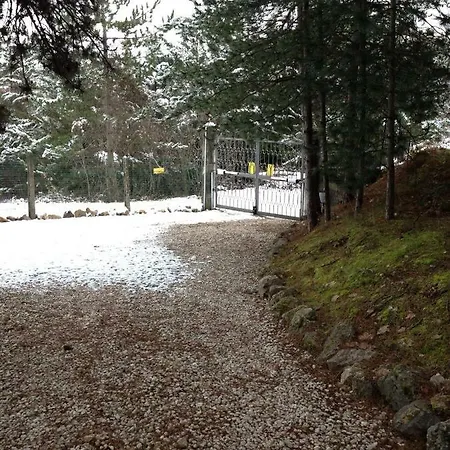 Alpstuga Casa Nel Bosco *
